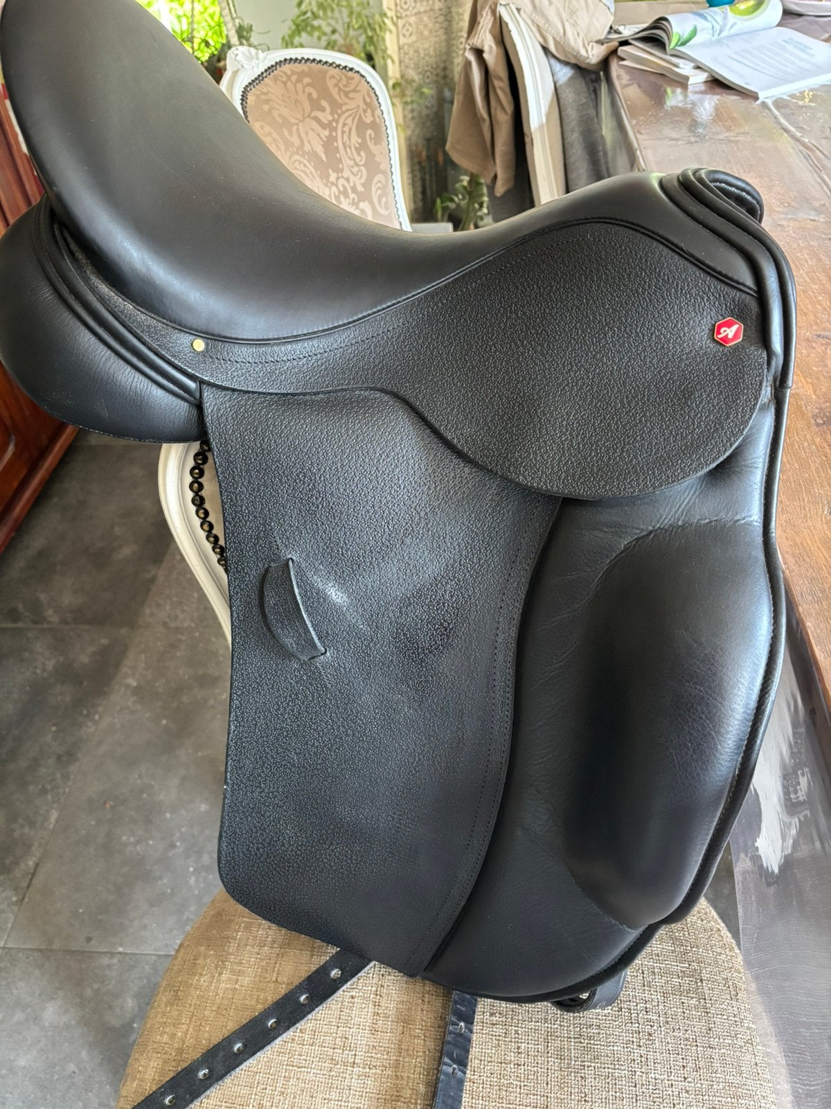 Albion dressuurzadel 17 inch, Ophalen, Gebruikt, Dressuur