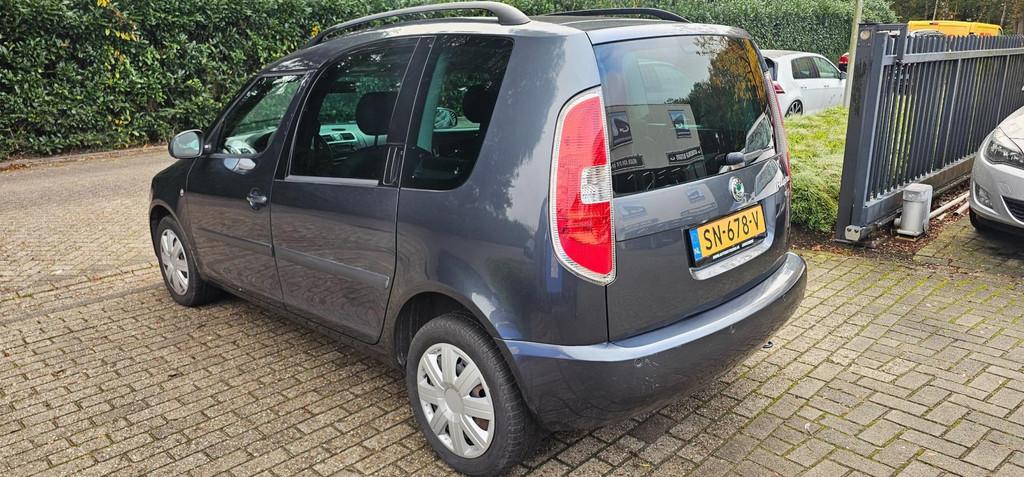 Skoda Roomster 1.2 Go, Auto's, Voorwielaandrijving, Gebruikt, 49 €/maand, Bedrijf
