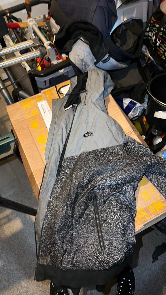 Nike wind breker jas xl, Ophalen