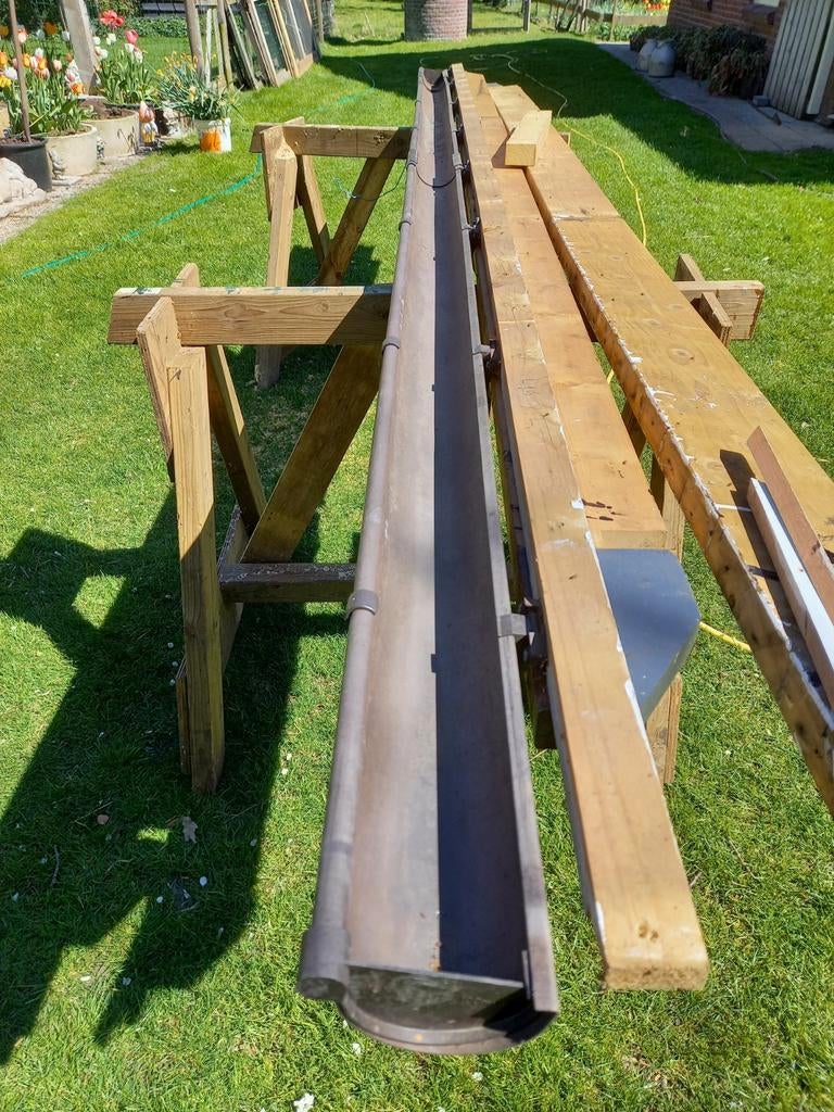 Pvc dakgoot met uitloop, Ophalen, Pvc, 80 mm of meer, Dakgoot