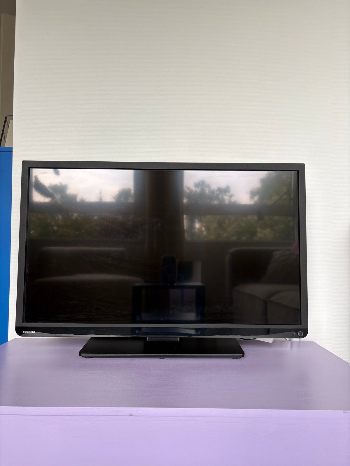 Toshiba 32W1433DG, 32 inch TV incl chromecast, Ophalen, 50 Hz, 80 tot 100 cm, Gebruikt