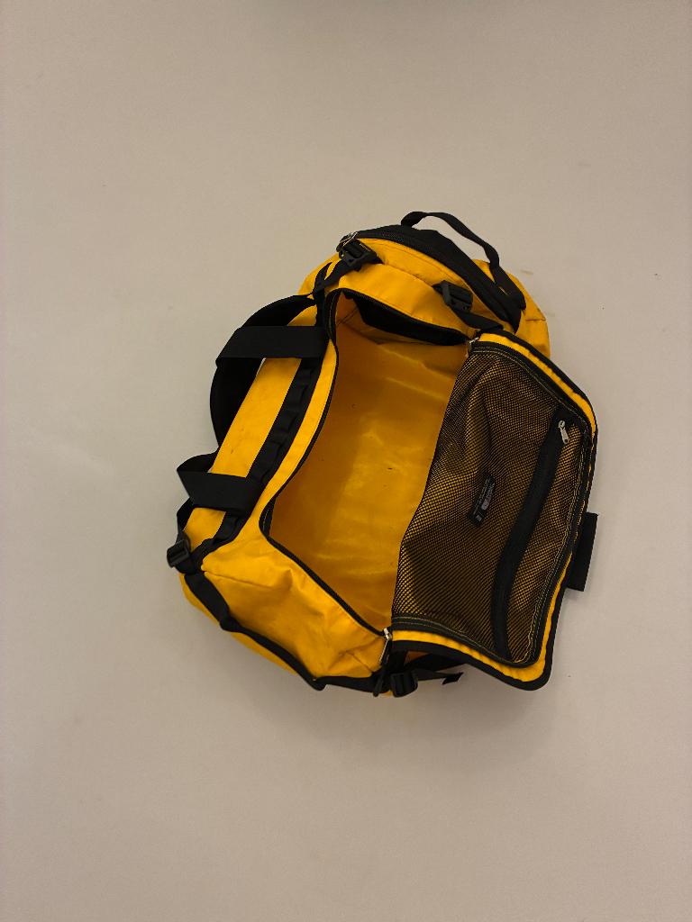 The North Face Base Camp Duffel M, 30 cm of meer, Gebruikt, Geel, Ophalen of Verzenden