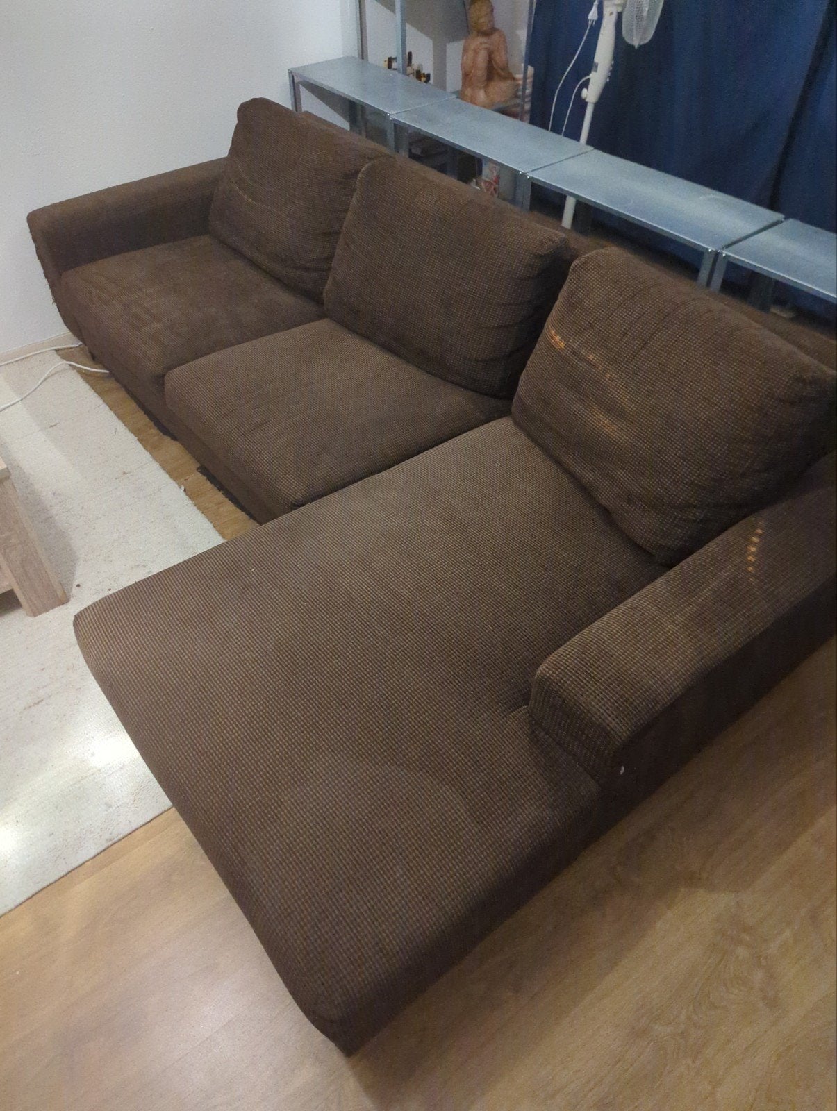 Comfortabele hoekbank, bruin, dier- en rookvrij huis, Huis en Inrichting, Gebruikt, Ribstof, 125 tot 150 cm, Hoekbank