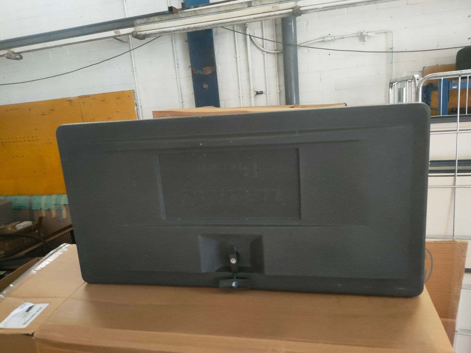 Gereedschapskist 100x50x50 cm, Ophalen, 50 – 75, Kunststof, Gebruikt