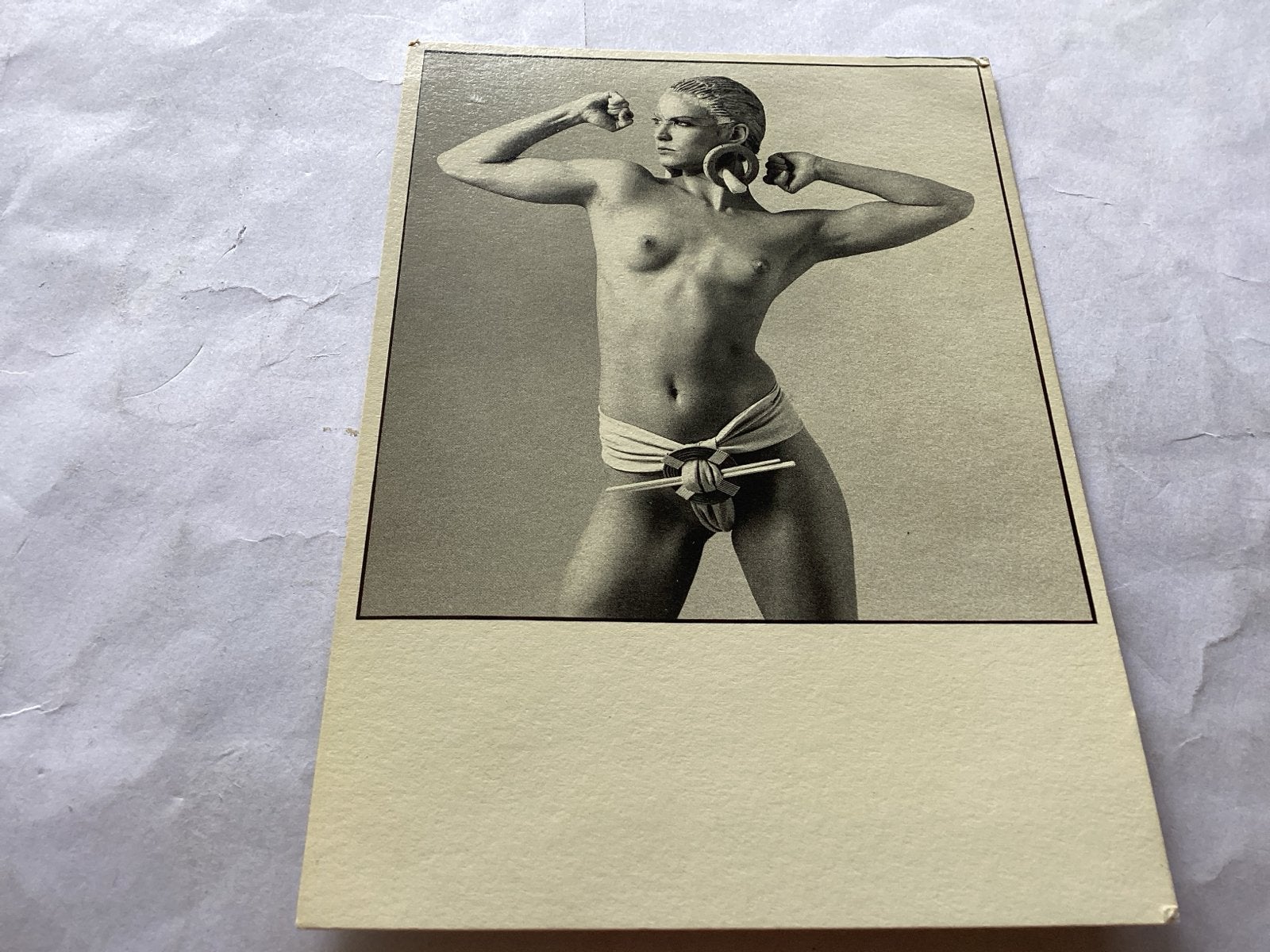 Vintage Ansichtkaart: Naaktmodel 1985 - Art Unlimited, Ophalen of Verzenden, 1980 tot heden, Ongelopen