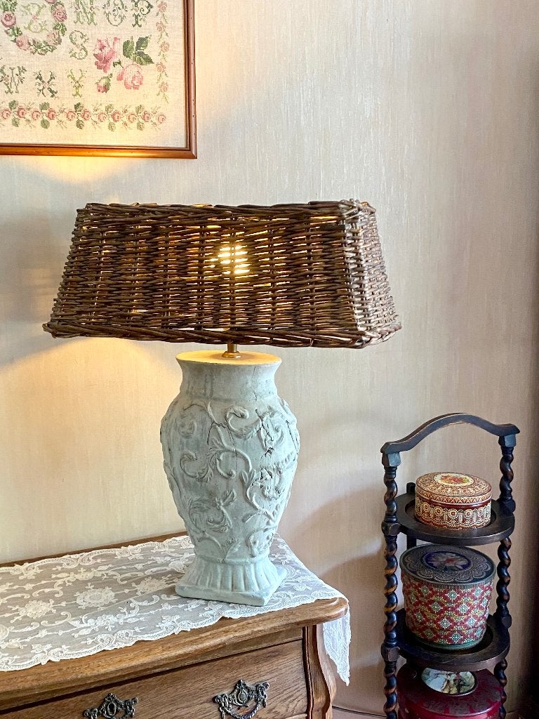 Set van 2 rustieke schemerlampen voet keramiek rieten kap, Huis en Inrichting, Lampen | Tafellampen, Zo goed als nieuw, 50 tot 75 cm