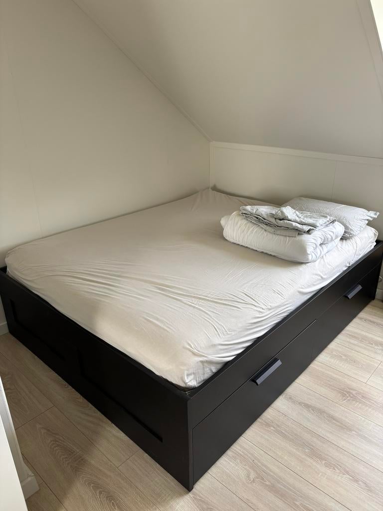 Brimnes bed 160x200, Ophalen, Zwart, Tweepersoons, Zo goed als nieuw