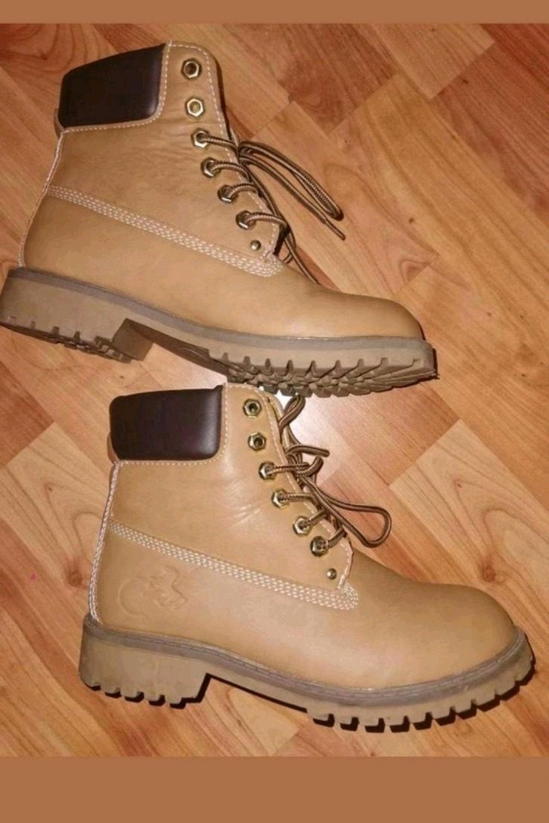 (dames, meisjes) wandelschoenen / boots
maat 36,, Kleding | Dames, Overige kleuren, Zo goed als nieuw, Camargue, Wandelschoenen