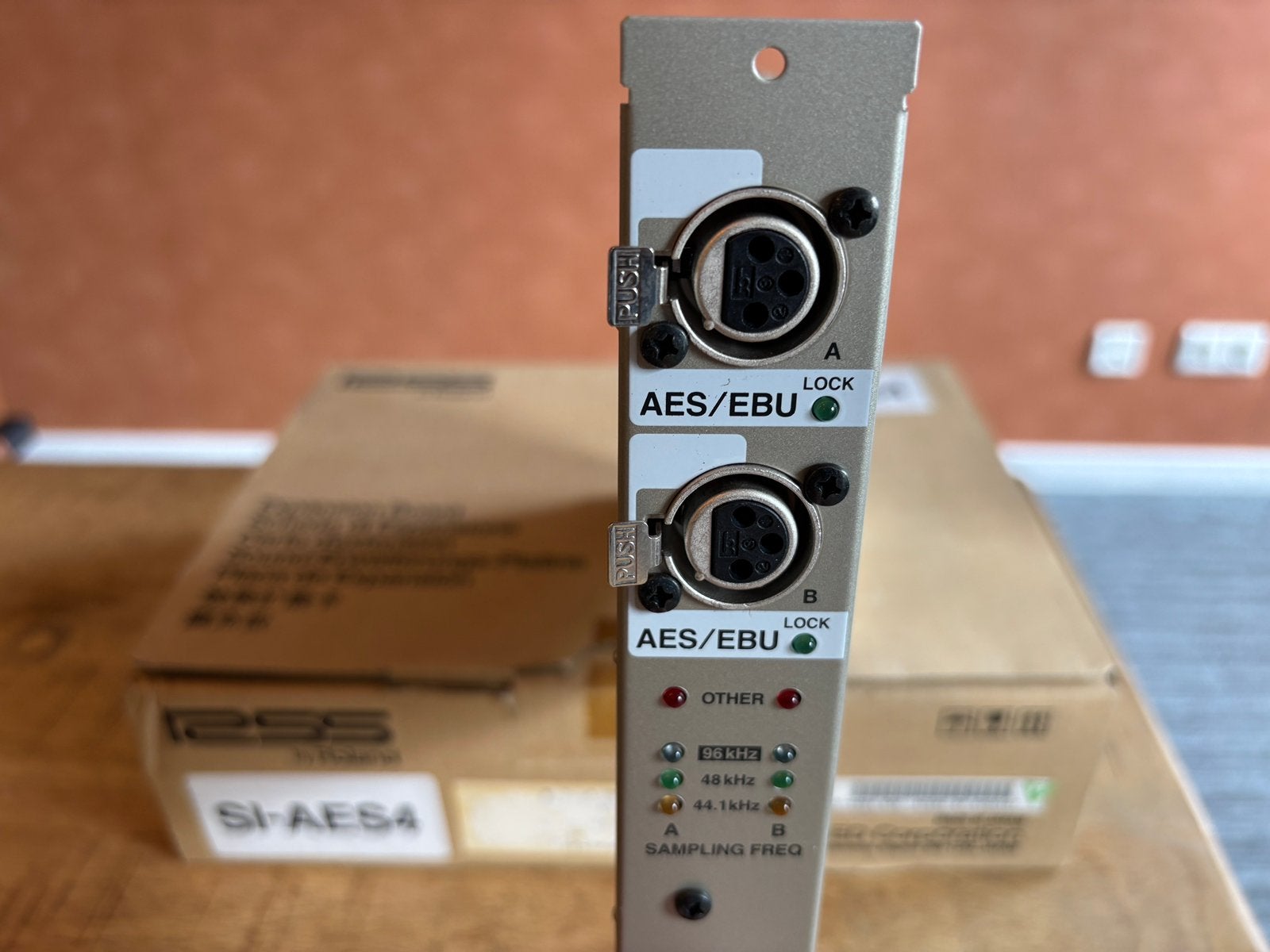 Roland SI-AES4 inputkaart voor S-4000s-3208 rack, Ophalen of Verzenden, Zo goed als nieuw
