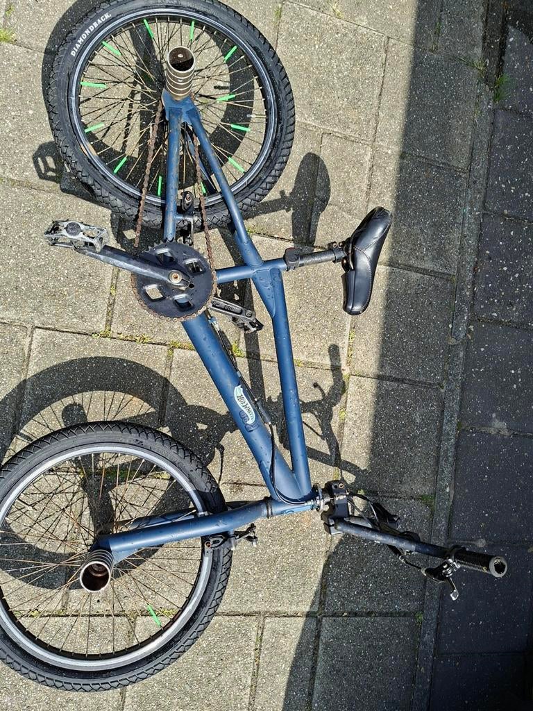 Crossfiets met 360 graden stuur en 4 pegs, Fietsen en Brommers, Ophalen, Gebruikt, Staal, Velgrem