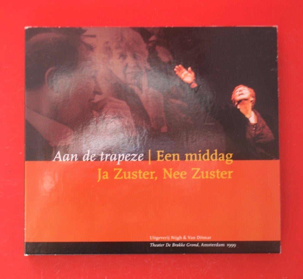 cd Aan de trapeze Een middag Ja Zuster Nee Zuster Bannink, Cd's en Dvd's, Overige typen, Ophalen of Verzenden, Gebruikt, EP