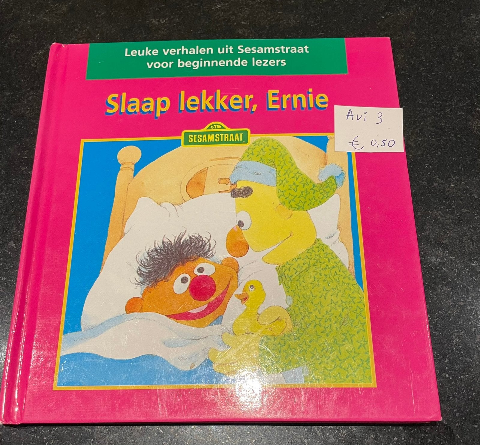 Bert en Ernie Avi slaap lekker ernie, Ophalen of Verzenden, Zo goed als nieuw, Fictie algemeen
