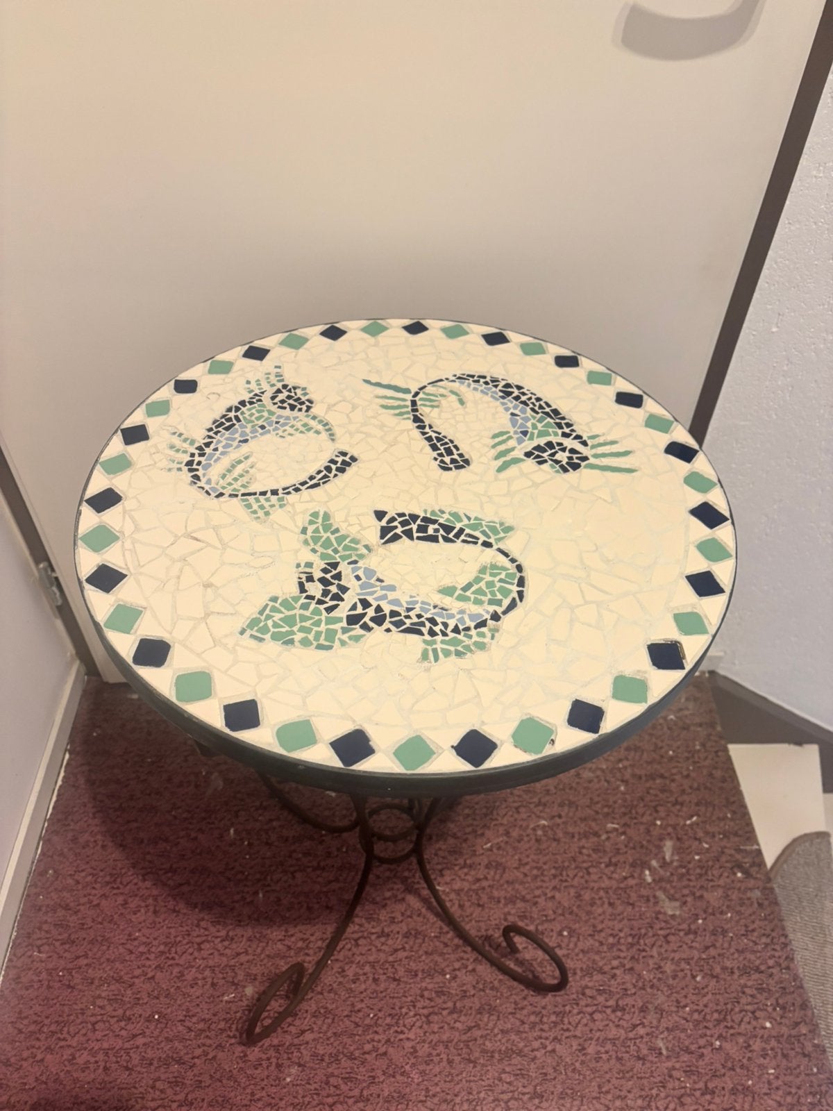Leuke Mozaiektafel, voor in huis, serre of in de tuin, Ophalen, Zo goed als nieuw