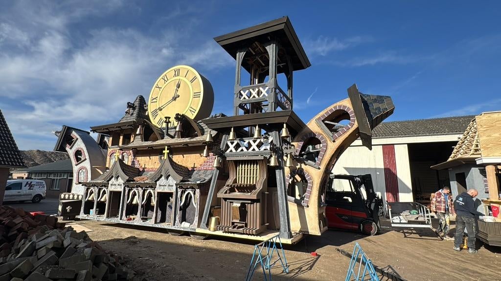 Carnavalswagen, Ophalen, Gebruikt, Feestartikel, Carnaval