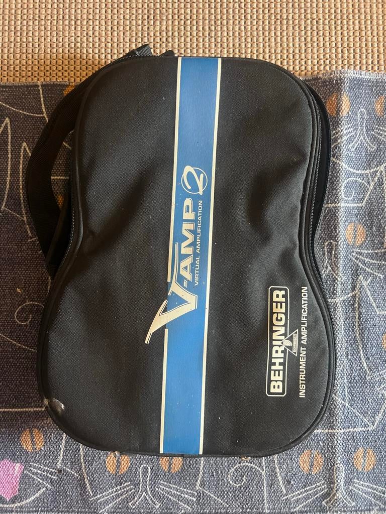 Behringer V-AMP 2 Virtuele Versterker met Tas, Muziek en Instrumenten, Ophalen, Gebruikt, Multi-effect
