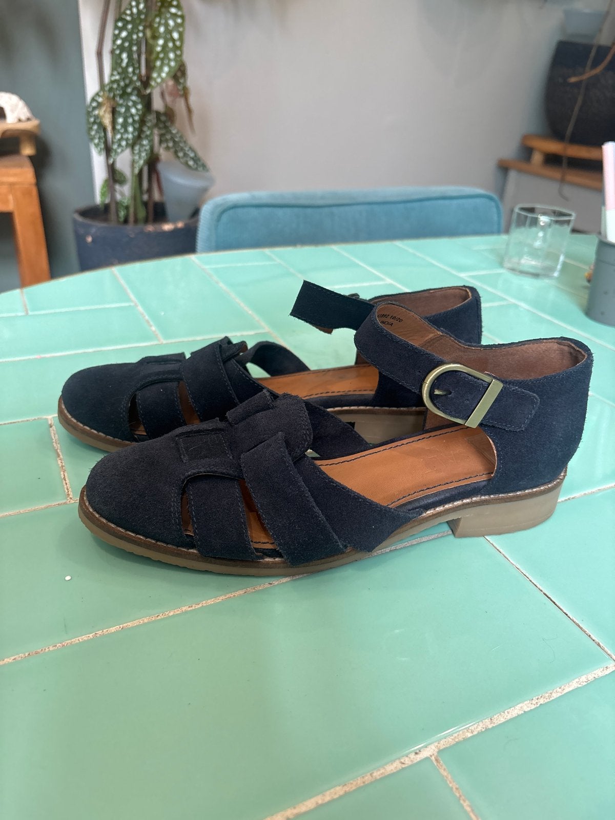 Seasalt Cornwall Fisherman's Sandalen donkerblauw Suède 40, Blauw, Gedragen, Sandalen of Muiltjes, Ophalen of Verzenden