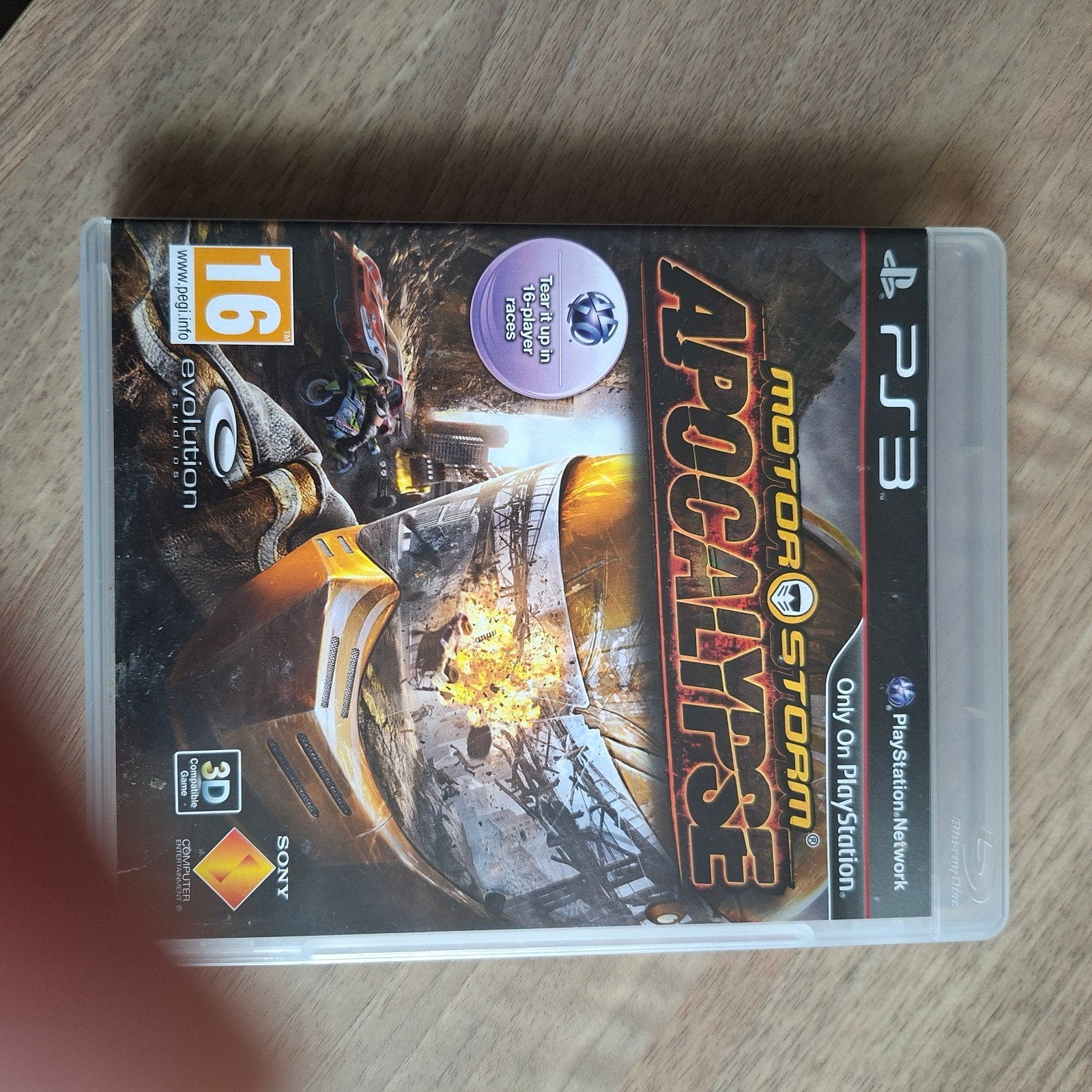 MotorStorm Apocalypse PS3 - Race door de Apocalyps!, Online, Gebruikt, 1 speler, Racen en Vliegen