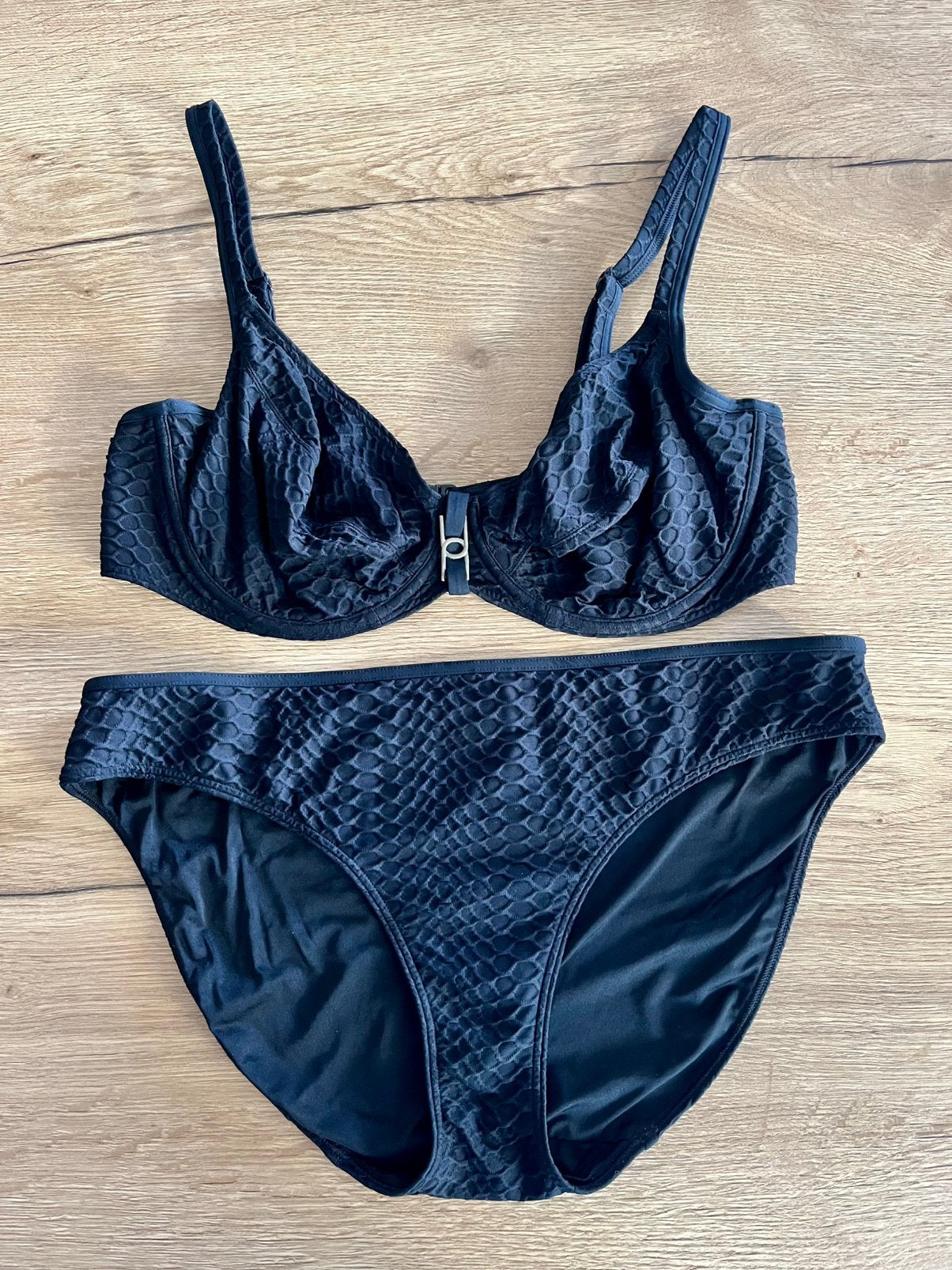 Prima donna 80E bbh broekje 42 zwart relief stof, Verzenden, Zwart, Bikini, Gedragen