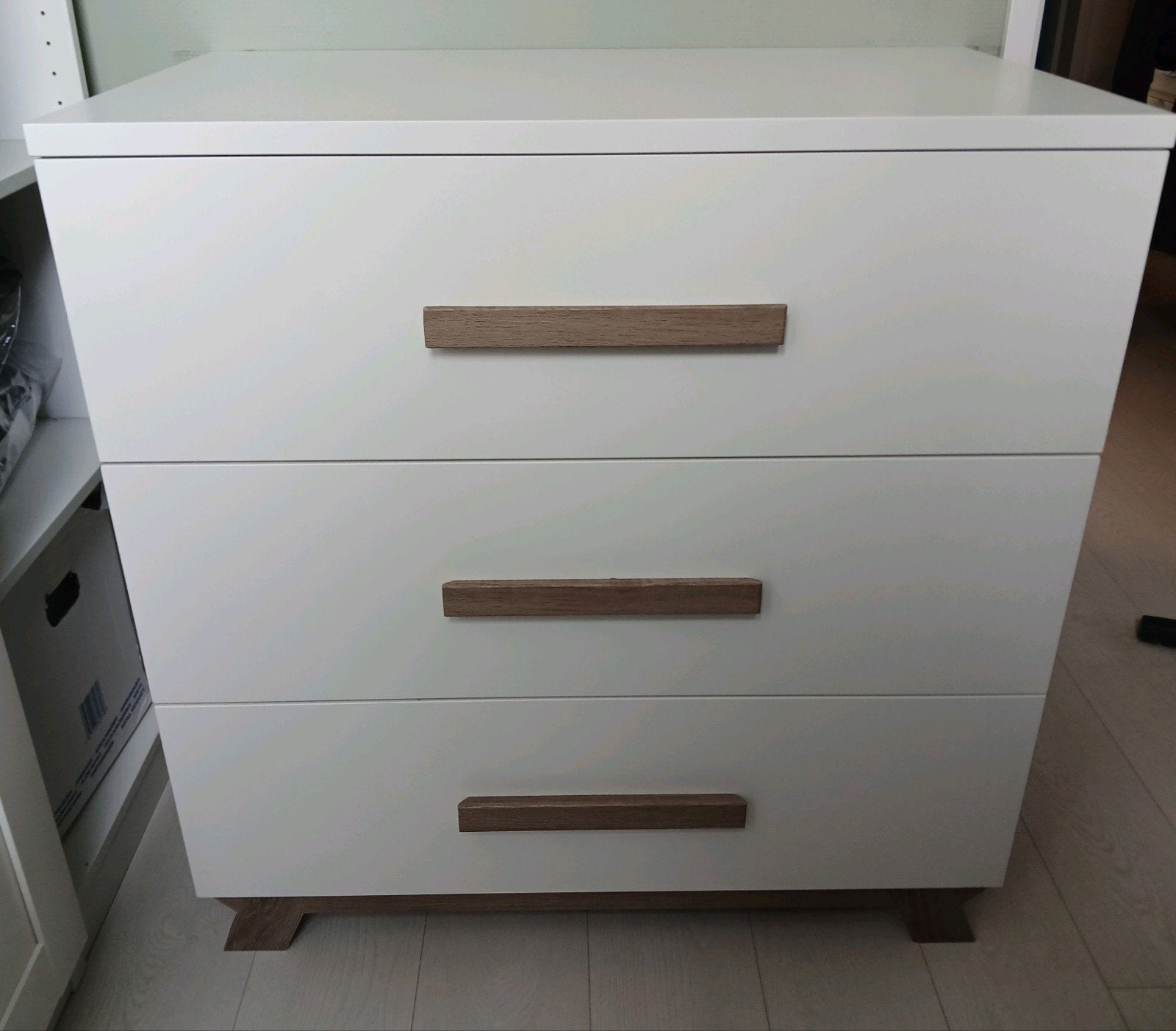 Commode ledikant en wandplank, Ophalen, Zo goed als nieuw, Jongetje of Meisje