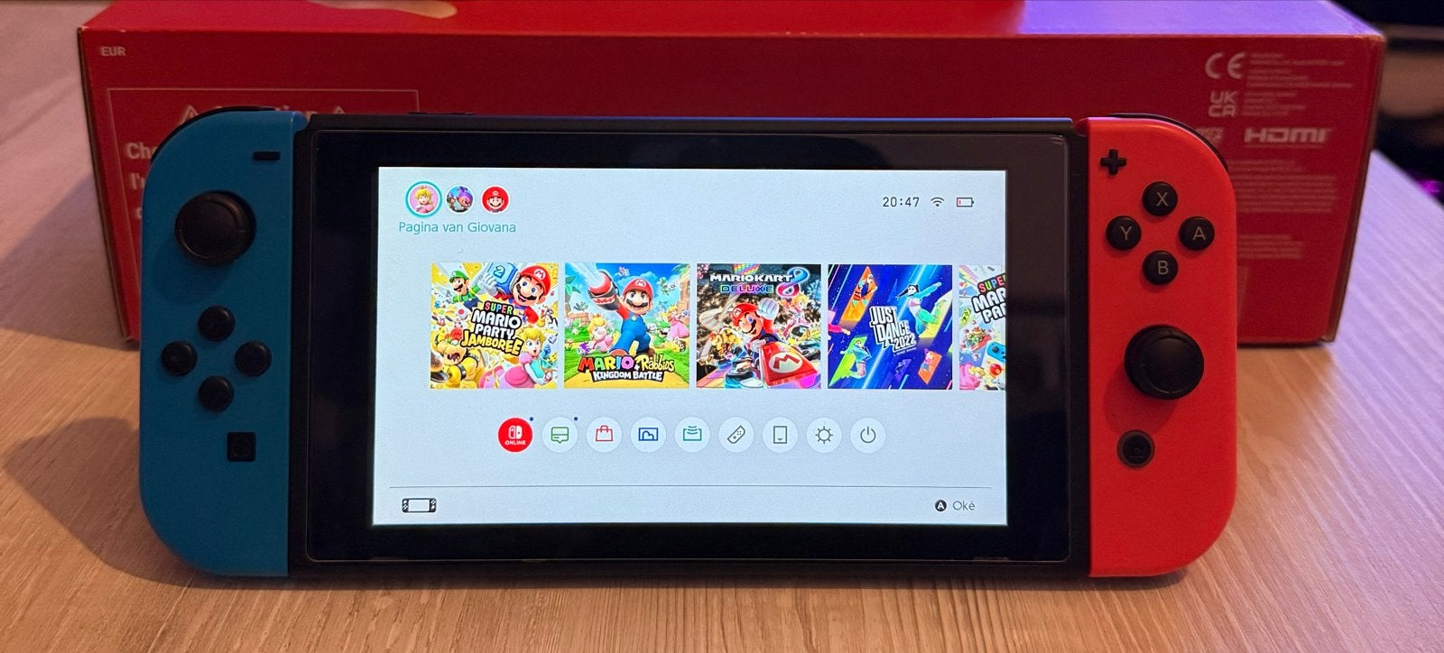 Nintendo Switch Original met Joy-Cons en doos, Ophalen of Verzenden, Zo goed als nieuw, Met 2 controllers, Switch Original