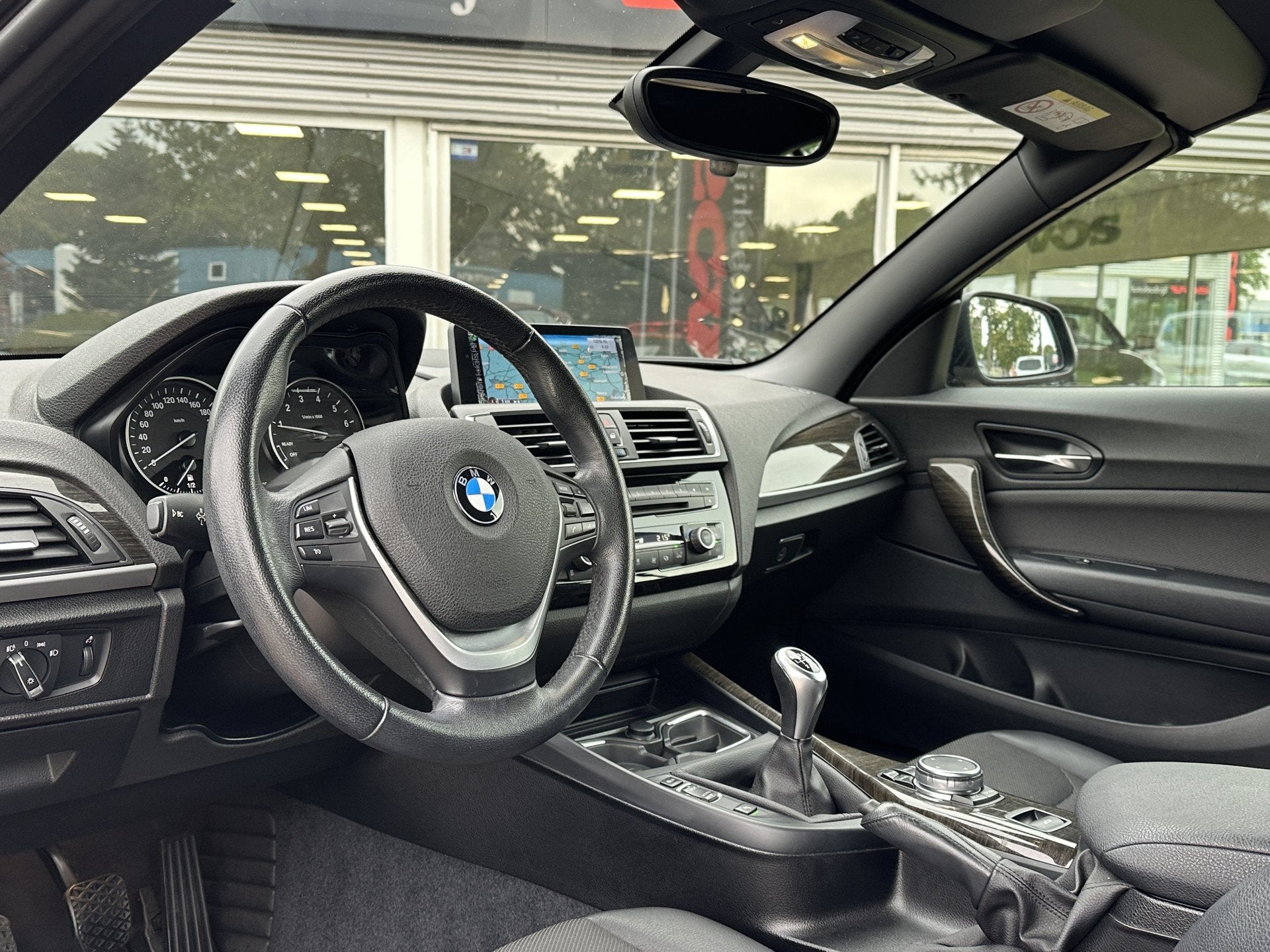 BMW 2 Serie Cabrio 220i | 184 pk | Navi Prof. | Stoelverwarm, Auto's, Gebruikt, 4 cilinders, 4 stoelen, Handgeschakeld