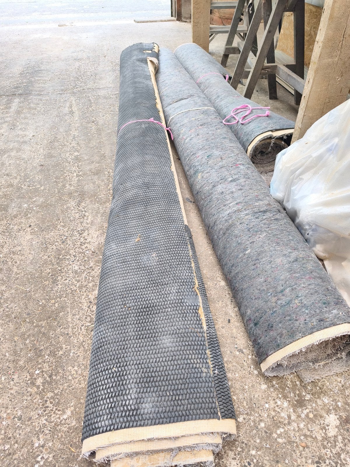 Vloerbedekking, Ophalen, Gebruikt, 200 cm of meer, 200 cm of meer