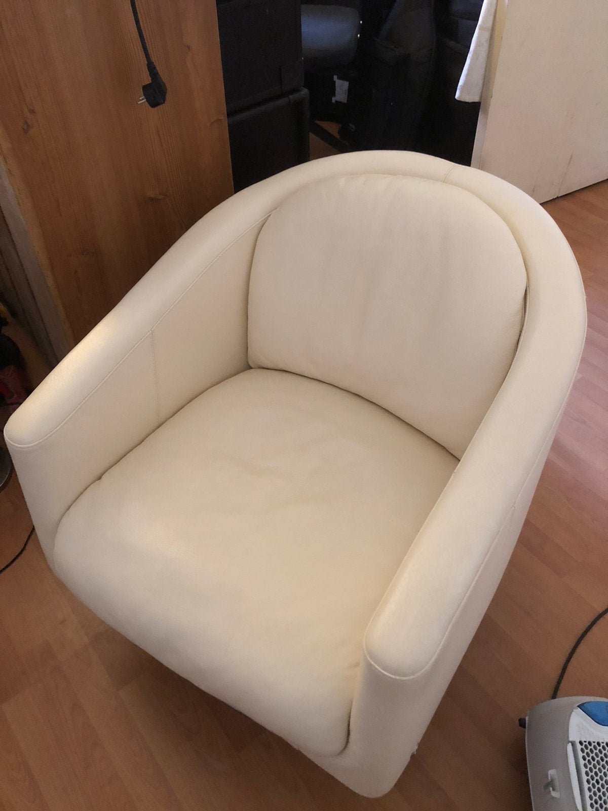 Natuzzi fauteuil wit-leder, Ophalen, Zo goed als nieuw, 75 tot 100 cm, Leer