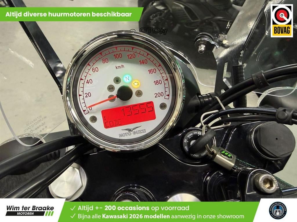 Moto Guzzi V9 ROAMER (bj 2017) 13,555 km, Motoren, 853 cc, 2 cilinders, Bedrijf, Onbekend