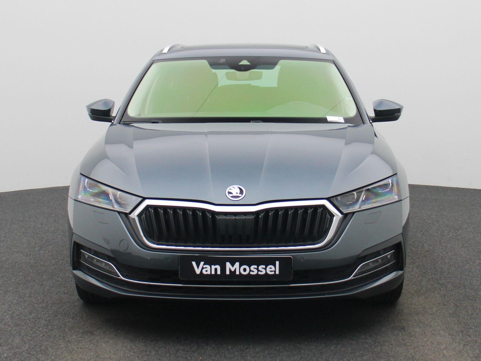 Skoda Octavia Combi 1.5 e-TSI Business Edition Plus | NAVIGA, Auto's, 12 maanden, Euro 6, 4 cilinders, 1283 kg