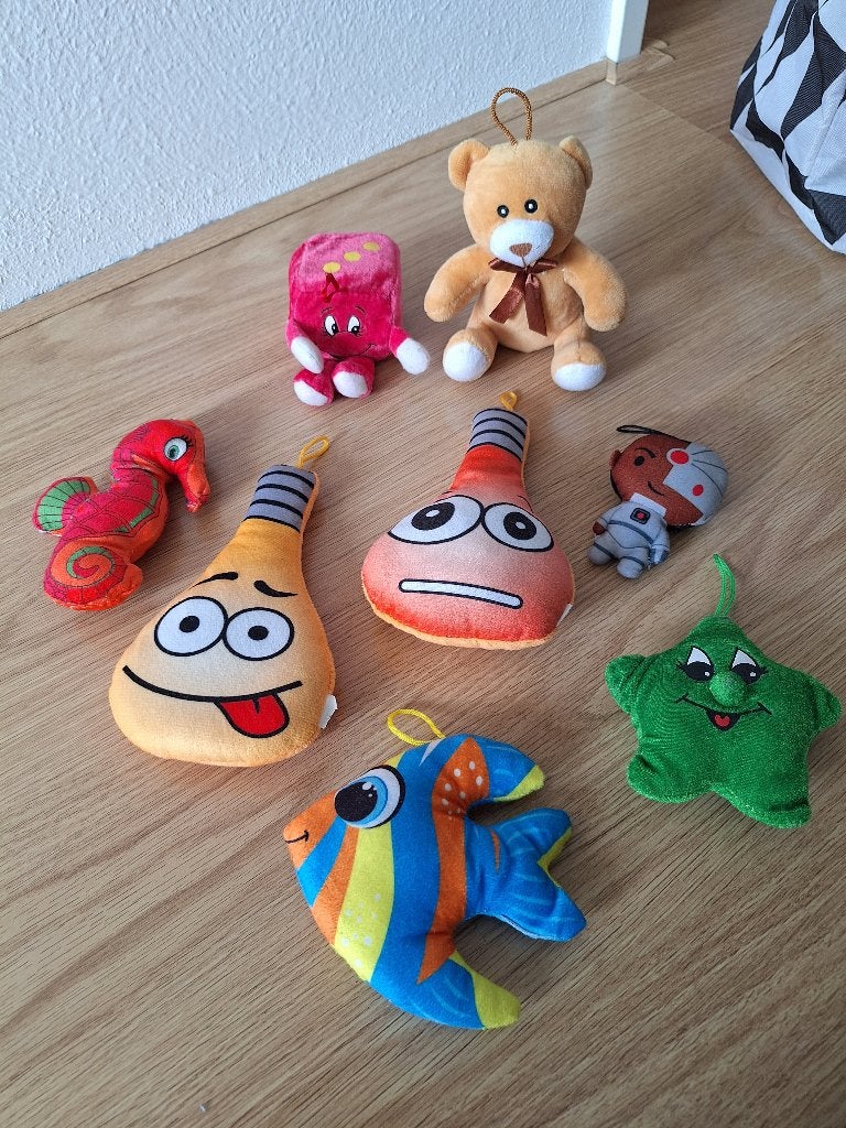 Knuffels (8 stuks), Gebruikt, Overige typen, Ophalen of Verzenden, Meerkleurig