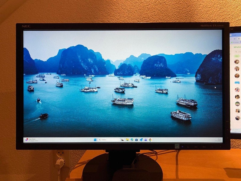 NEC PC Scherm mode AE2244WMi-BK, Computers en Software, Monitoren, Gebruikt, IPS, HDMI, Full HD