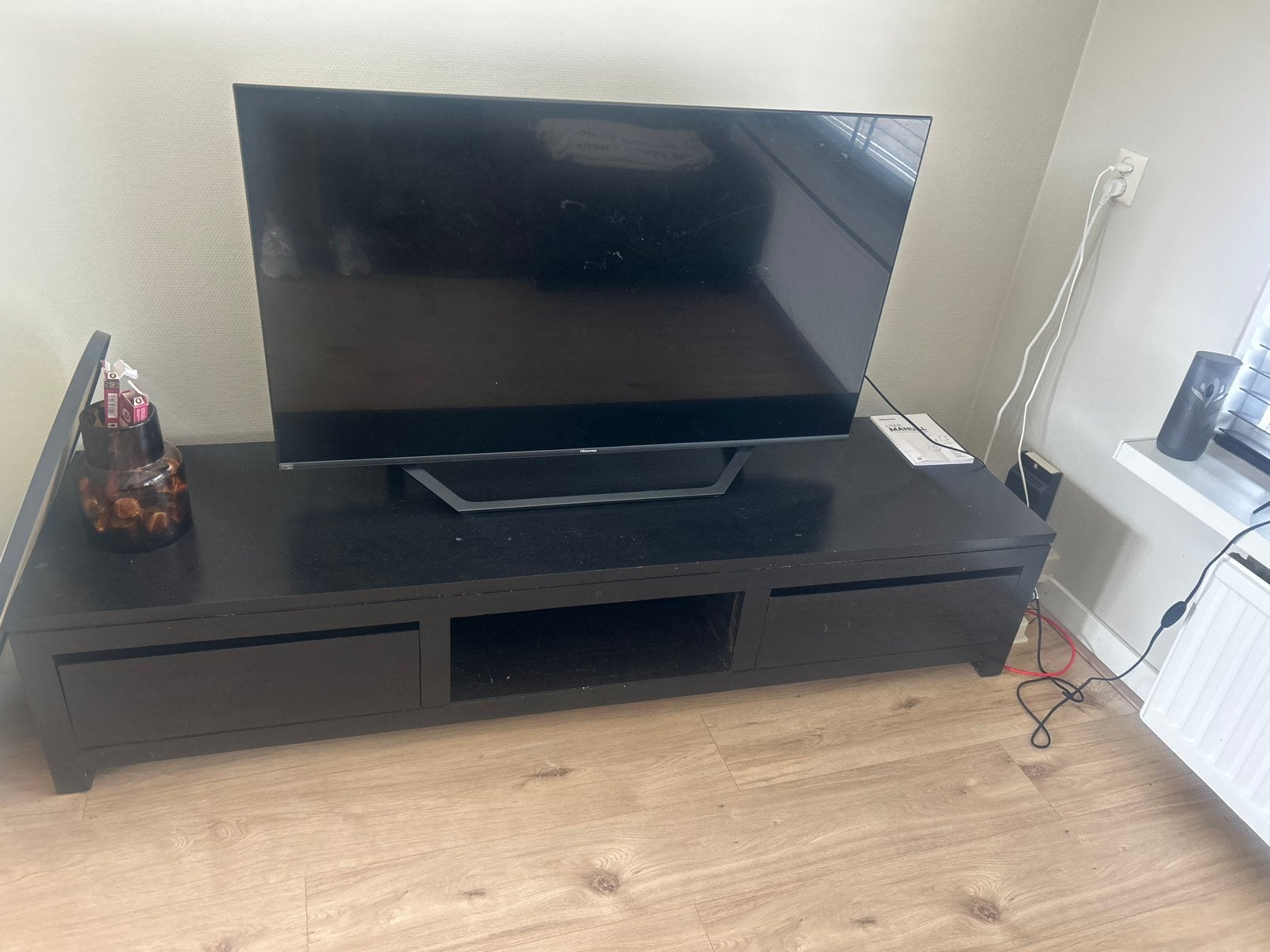 TV meubel en Vloerkleed, Huis en Inrichting, Ophalen, Zo goed als nieuw, 25 tot 50 cm, Minder dan 100 cm