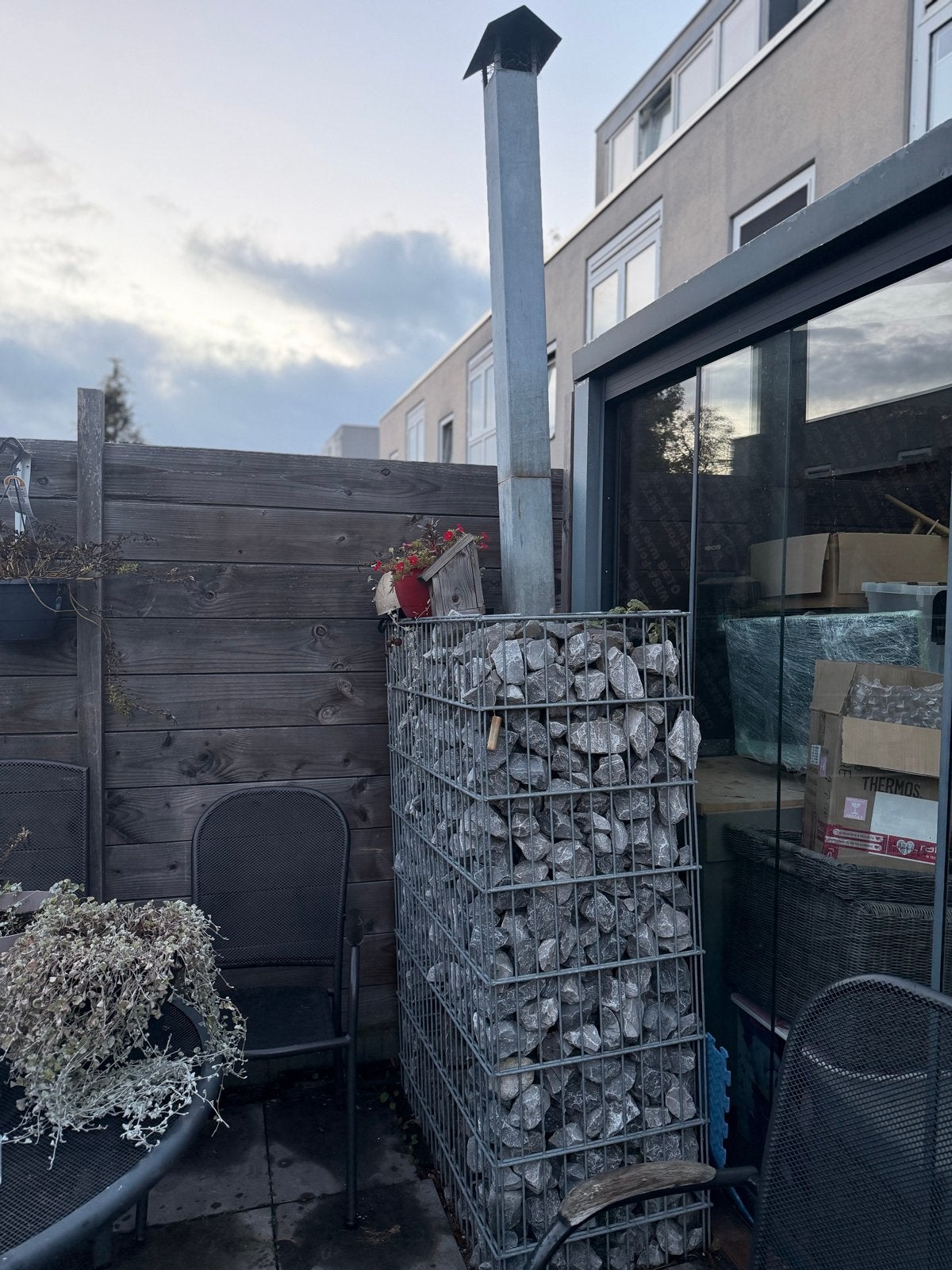 Buitenhaard met schanskorf en schoorsteen, Tuin en Terras, Ophalen, Gebruikt