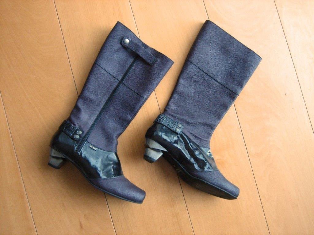 Halfhoge aubergine leren laarsjes LISA TUCCI 37 snazzeys, Hoge laarzen, Overige kleuren, Verzenden, Nieuw