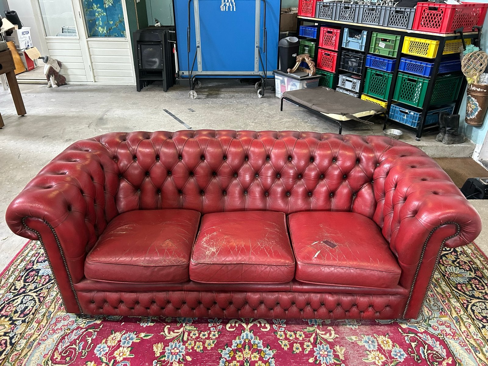 Vintage Rode Chesterfield Bank - 3-zits Leer, Ophalen, Gebruikt, Driepersoons, Rechte bank
