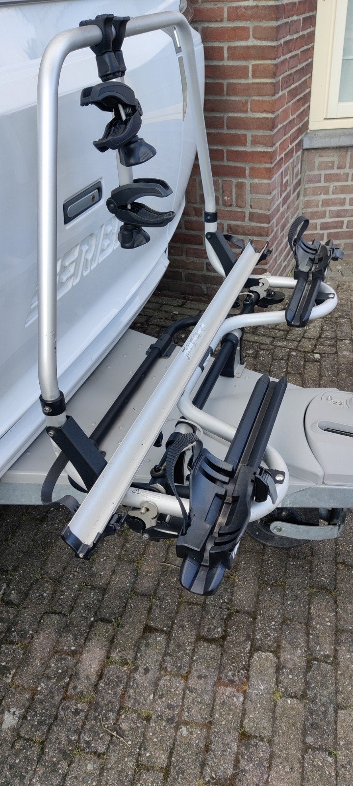 Thule Superb SV fietsendrager voor dissel + Fatbike Rail, Ophalen