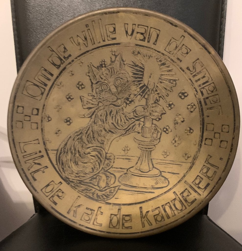 Koperen sierbord, Ophalen