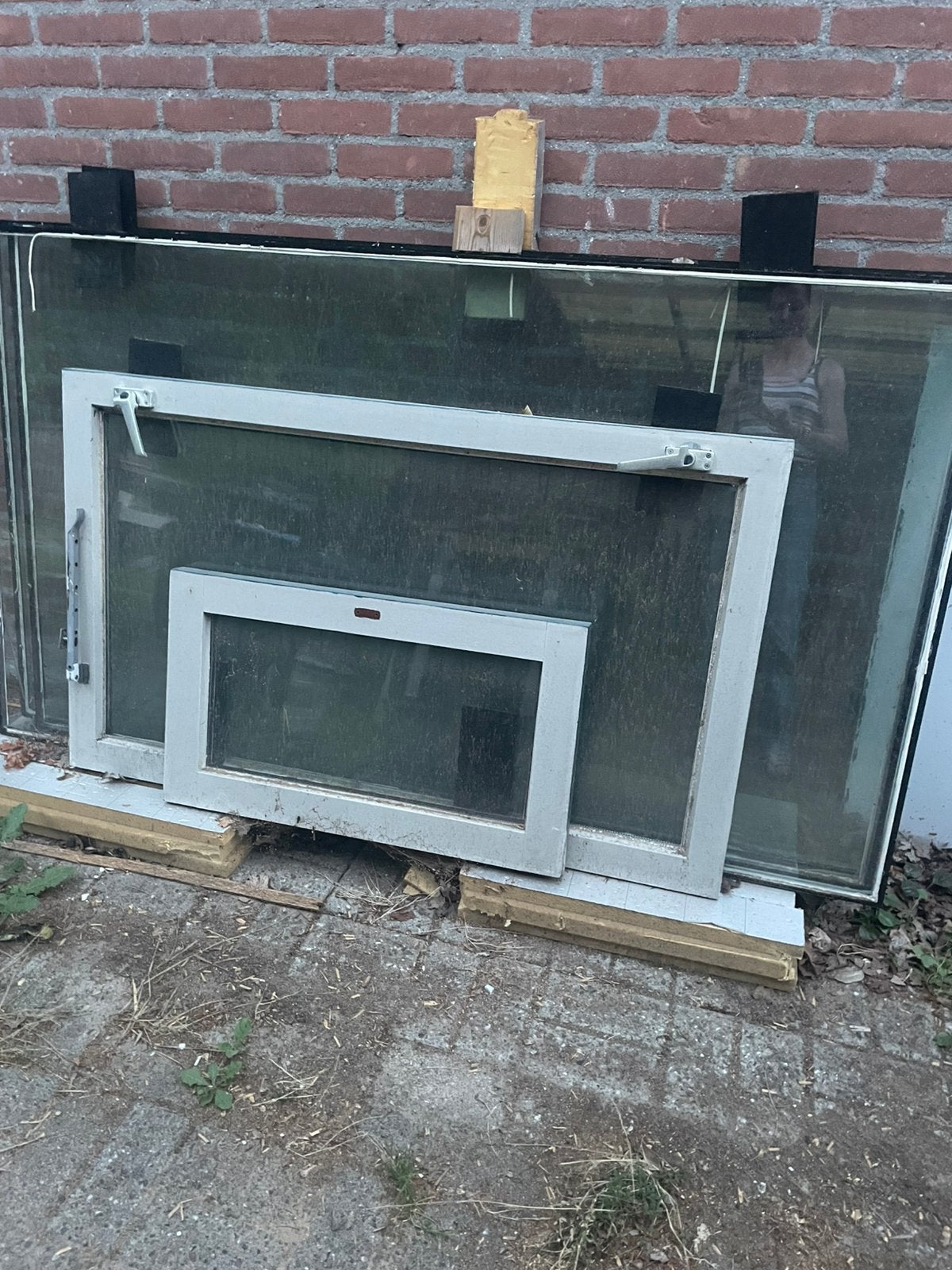 Gratis glas en kozijnen, Ophalen, Gevelraam of Ruit, 80 tot 120 cm, Zo goed als nieuw