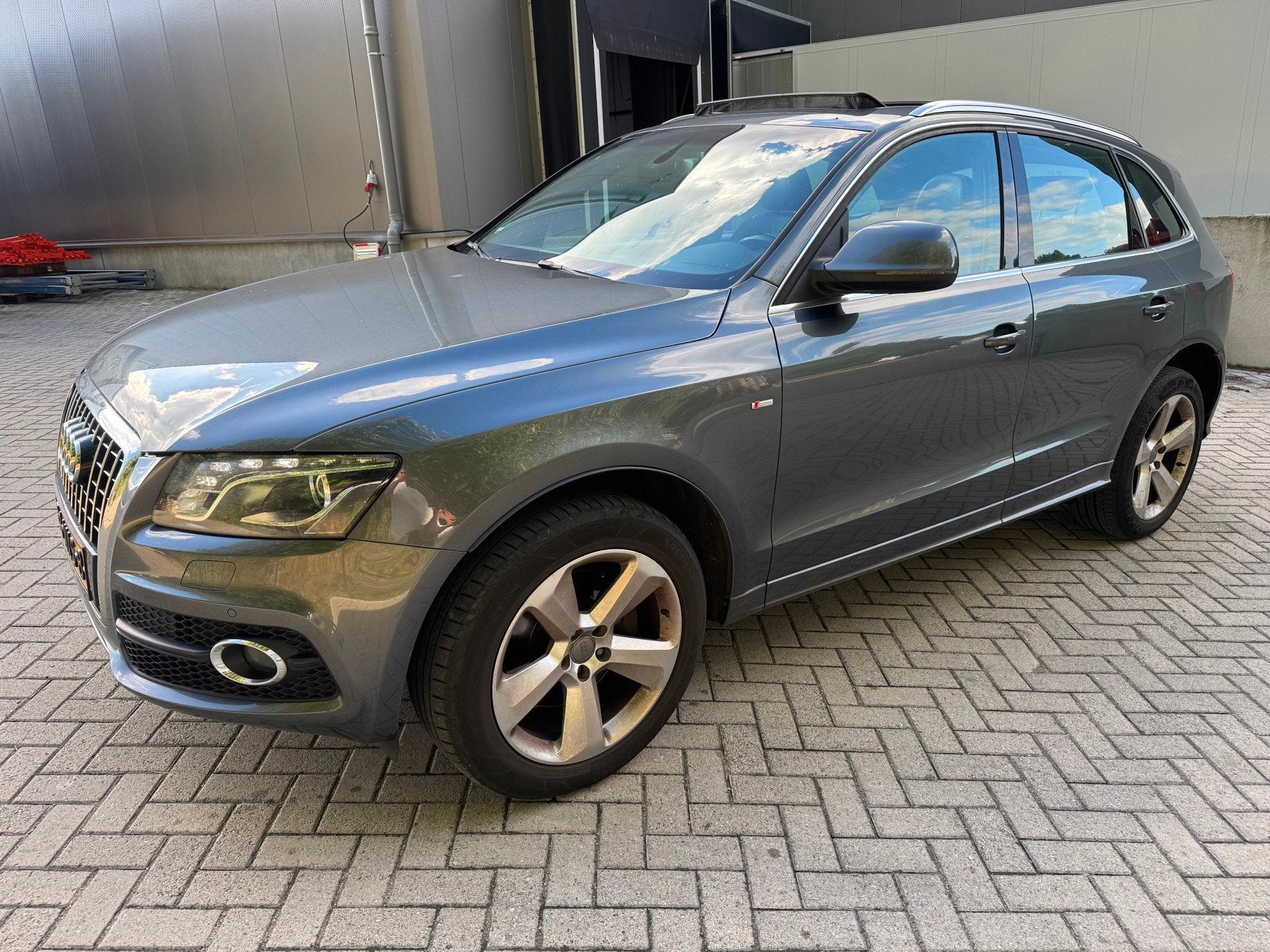 Audi Q5 3.0 TDI quattro S-Line Pano, Auto's, Euro 5, Stof, Gebruikt, Zwart