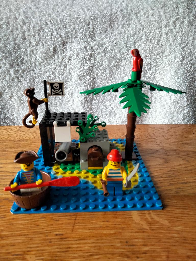 lego 6260 piraten, Kinderen en Baby's, Speelgoed | Duplo en Lego, Lego, Zo goed als nieuw, Complete set, Compleet
