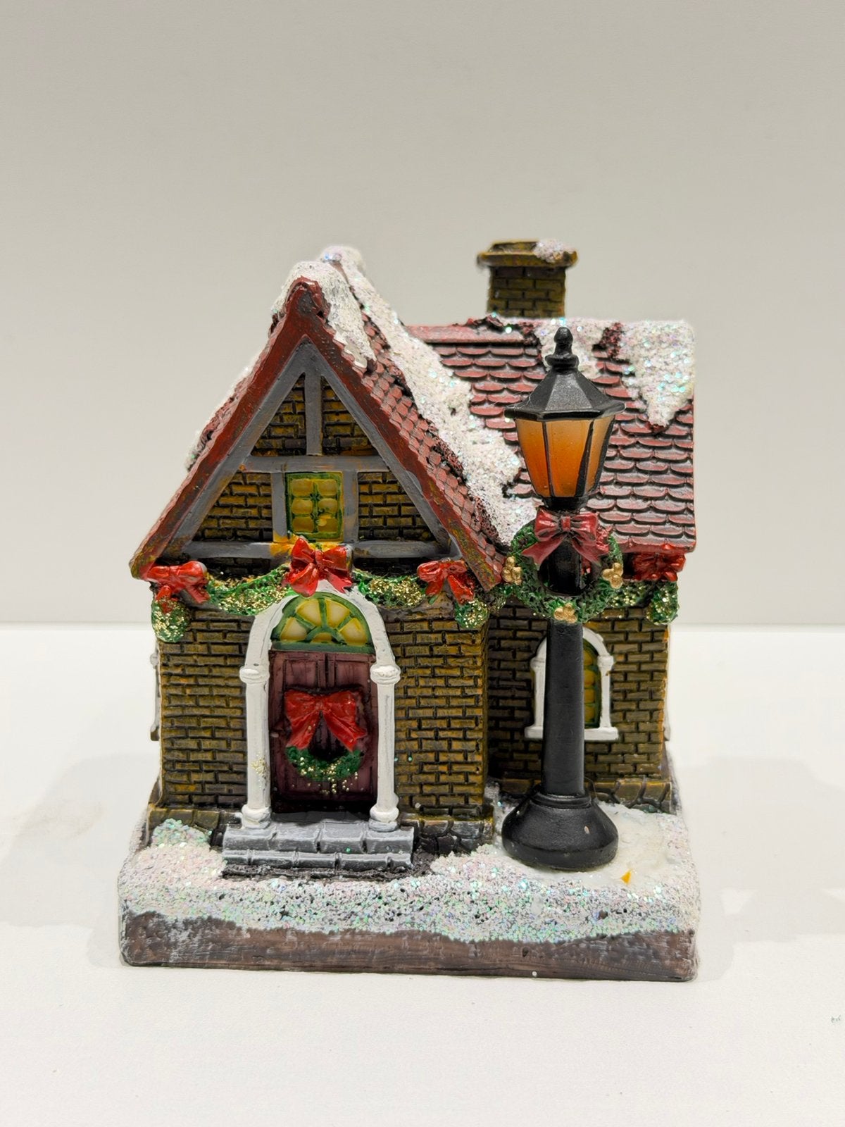 Kerst - Woonhuis met verlichting, Verzenden