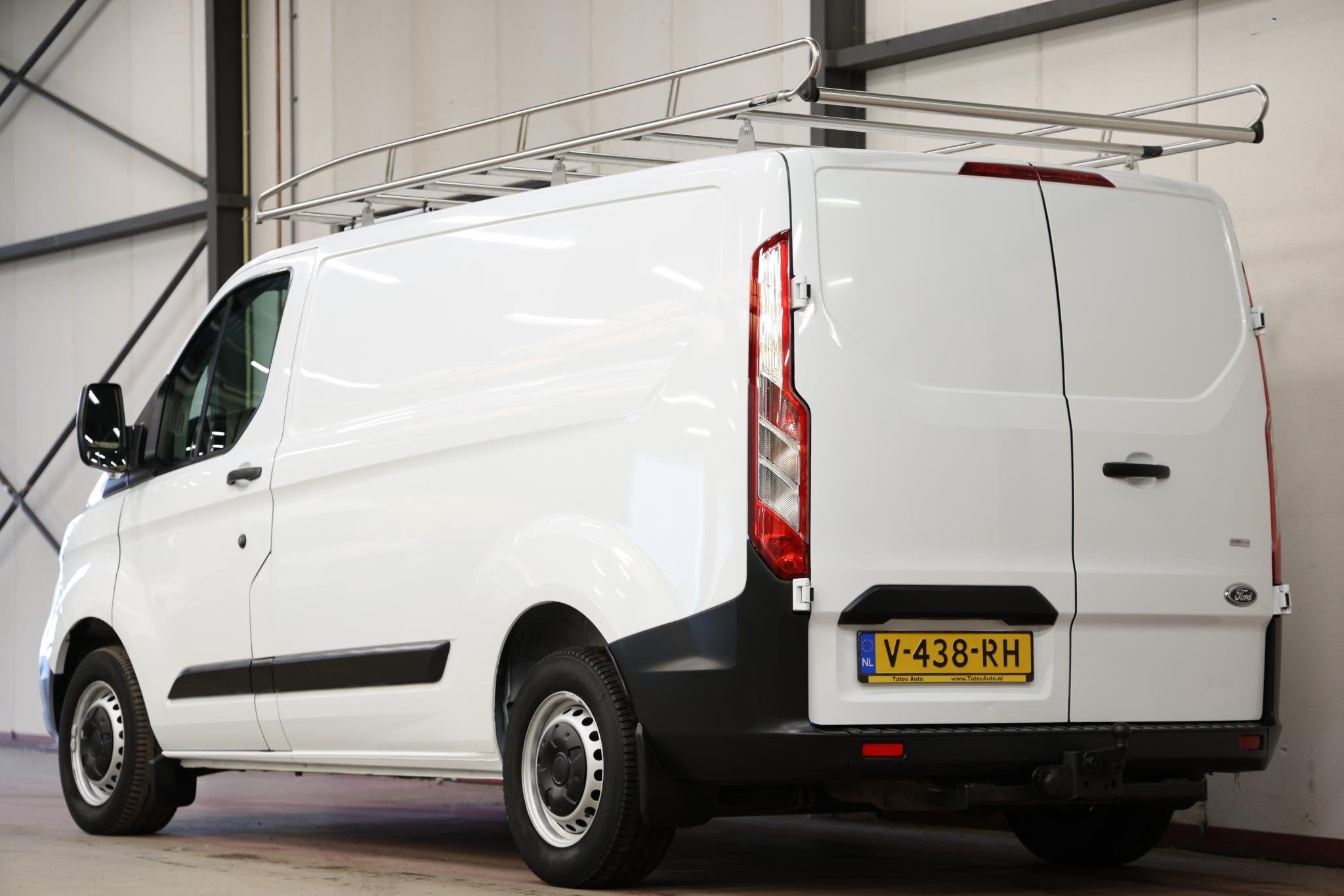 Ford Transit Custom 2.0 TDCI L1H1 IMPERIAAL EN TREKHAAK, Voorwielaandrijving, Stof, Gebruikt, 4 cilinders