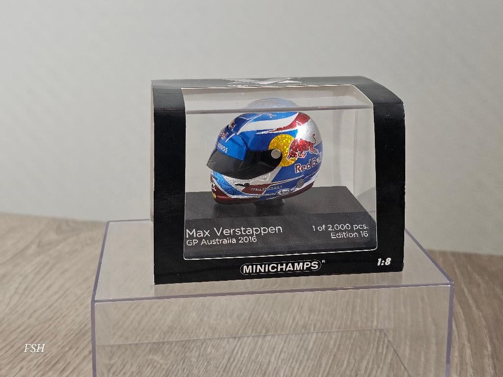 Helm Max Verstappen, 2016, Edition 16, Minichamps 1:8., Ophalen of Verzenden, Zo goed als nieuw, Formule 1