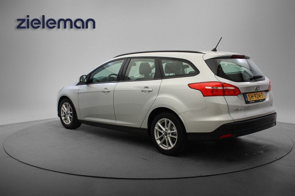 Ford FOCUS 1.0 Edition - Carplay, Cruise, Clima, PDC GERESER, Auto's, Ford, 125 pk, Gebruikt, Euro 6, Met garantie (alle)