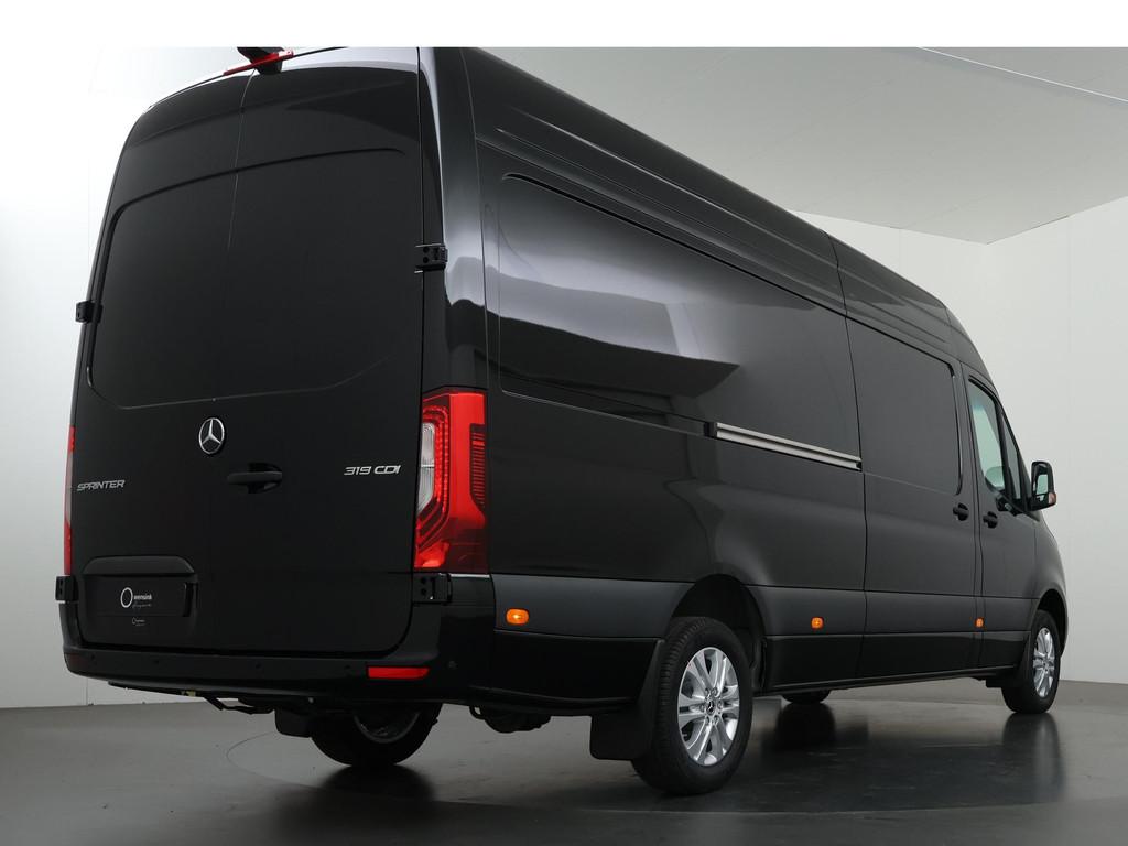 Mercedes-Benz Sprinter 319 CDI L3 H2 Select | Winterpakket |, Auto's, Automaat, Euro 6, Zwart, Bedrijf