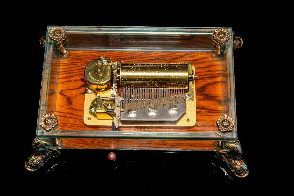 Speeldoos muziekdoos Reuge Dauphin 3.36, Ophalen of Verzenden