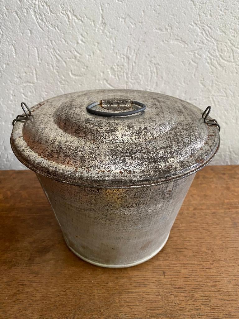 Een brocante poffertpan of bakvorm, Ophalen of Verzenden