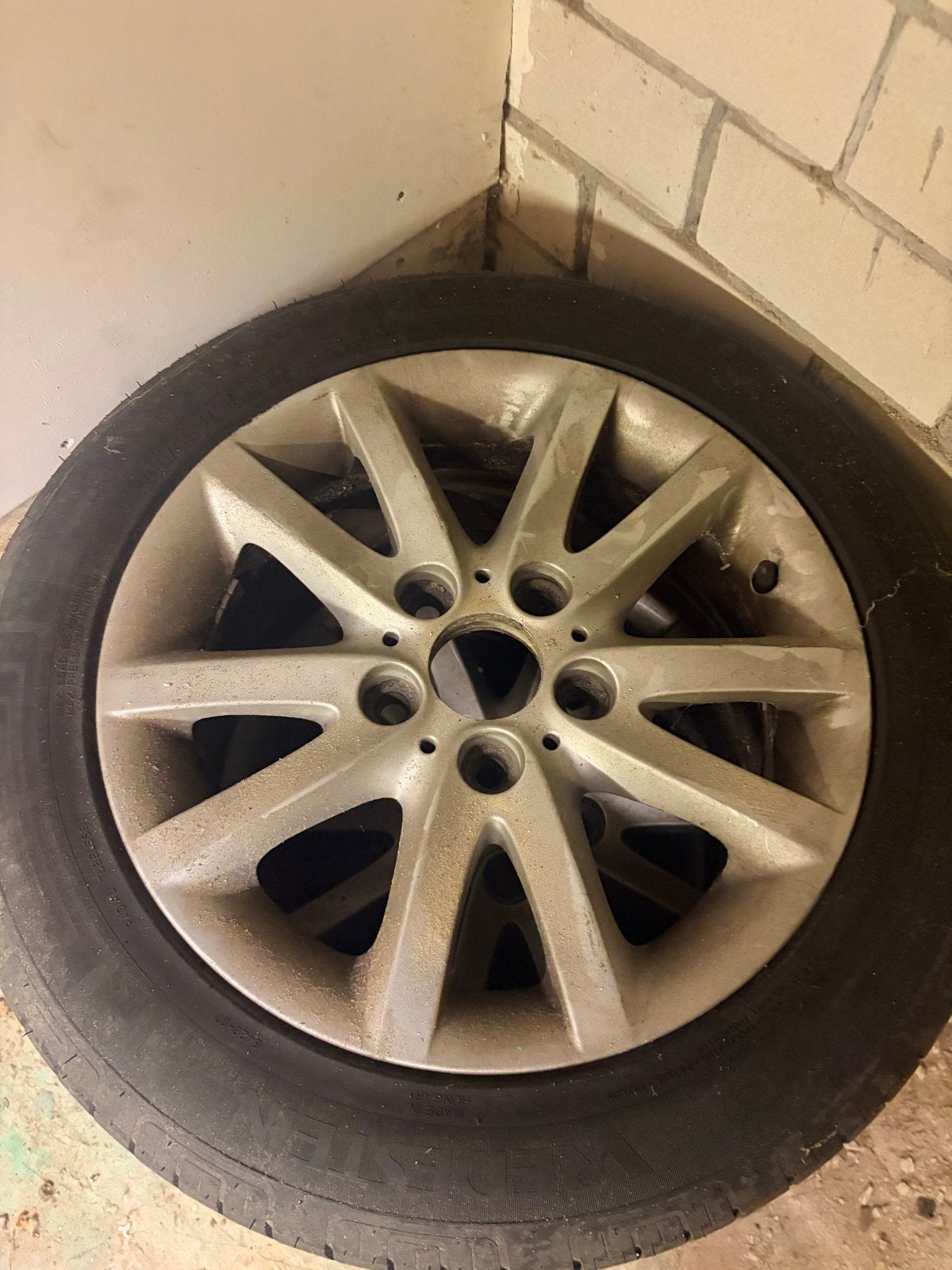 Gebruikte banden en velgen - 205/55 R16, Auto-onderdelen, Banden en Velgen, Ophalen, Gebruikt, 16 inch, Banden en Velgen