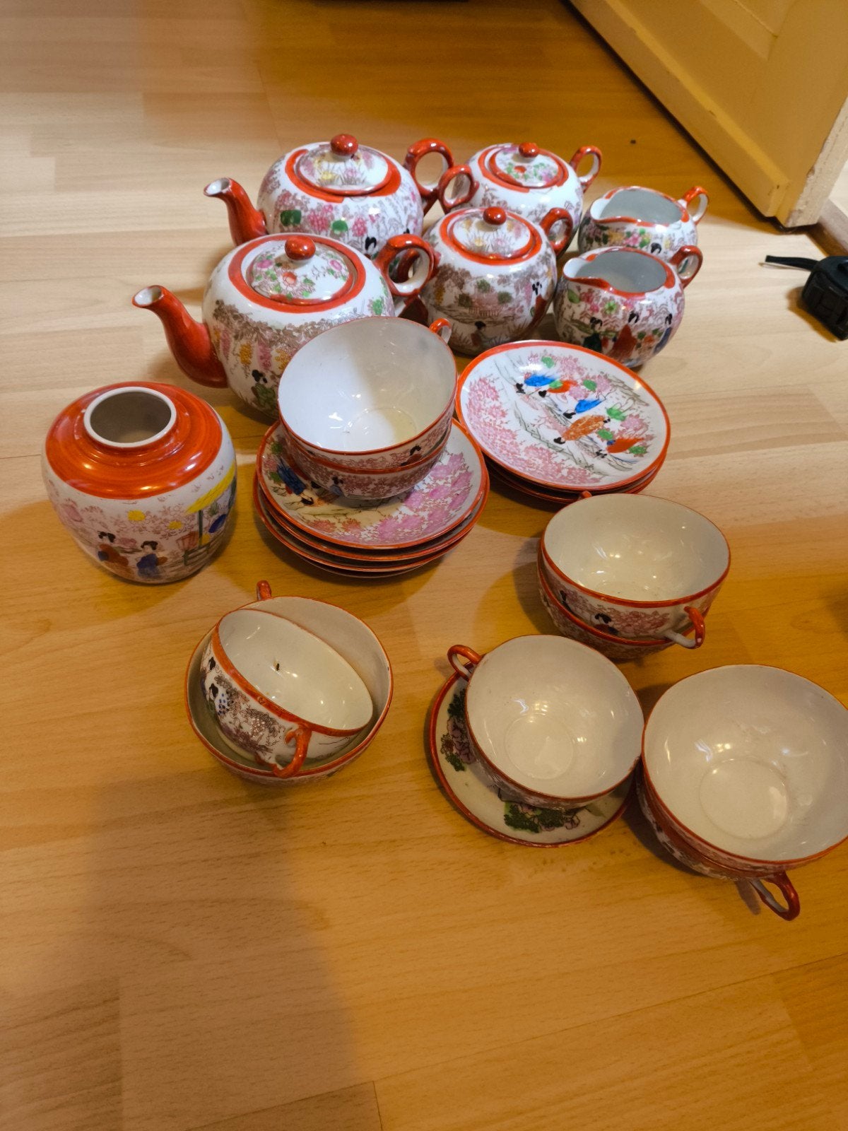 Vintage Japans theeservies met bloemen en vogels, Huis en Inrichting, Keuken | Servies, Ophalen, Gebruikt, Overige stijlen, Porselein