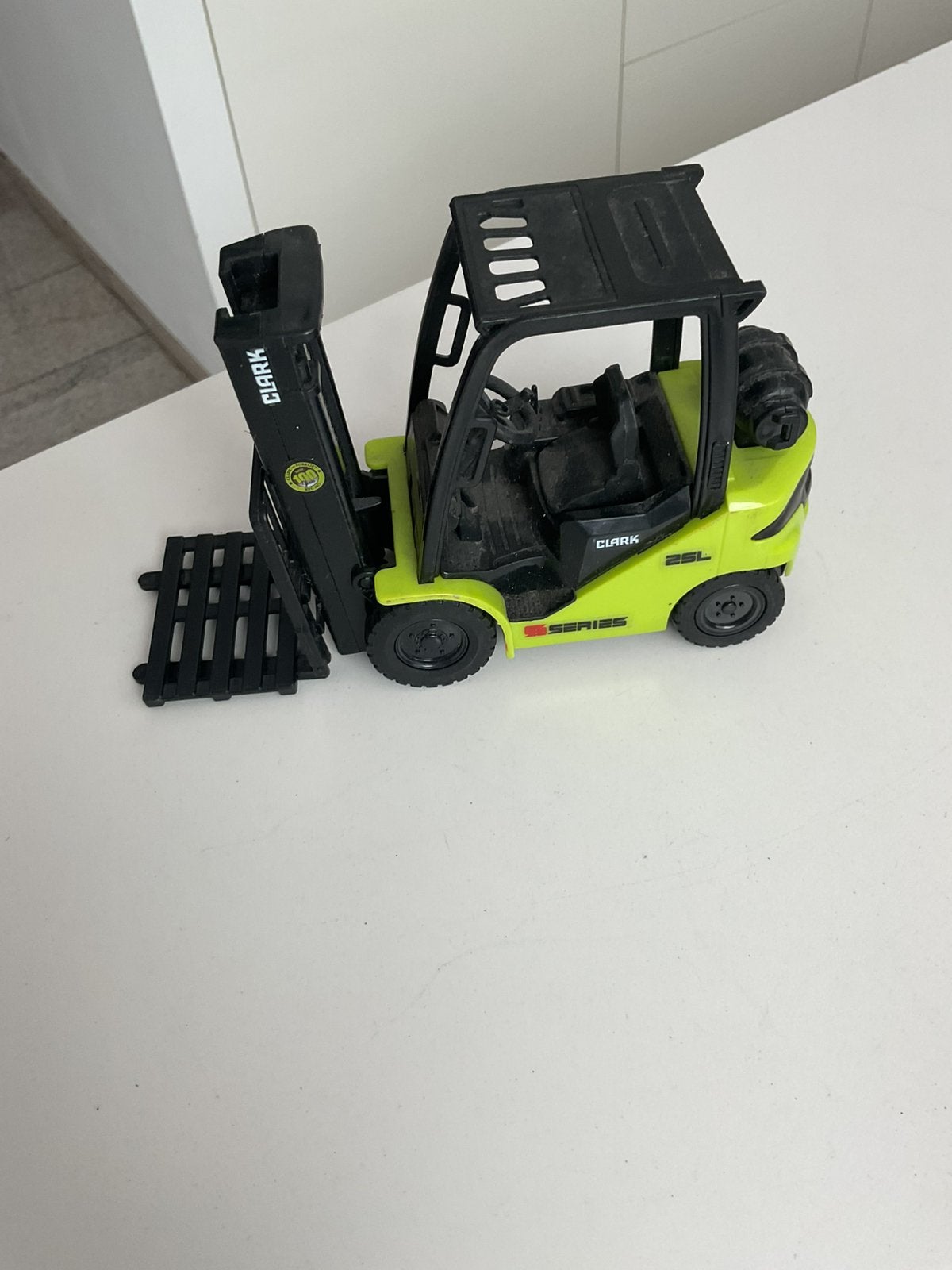 Heftruck zeer mooi model, Ophalen, Zo goed als nieuw, Bus of Vrachtwagen, SIKU